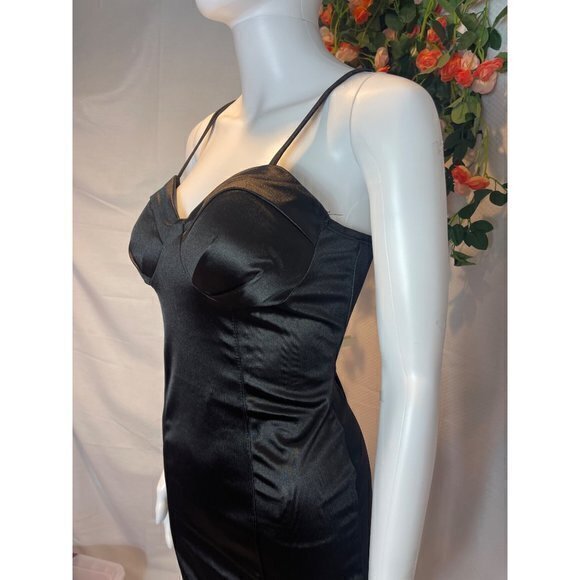 Talisa Bodycon Sweetheart Neckline Mini Dress - Black Size Large‎ RefFNB - Picture 7 of 9